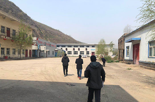 空壓機(jī)余熱回收系統(tǒng)：廣眾工程師勘察客戶現(xiàn)場